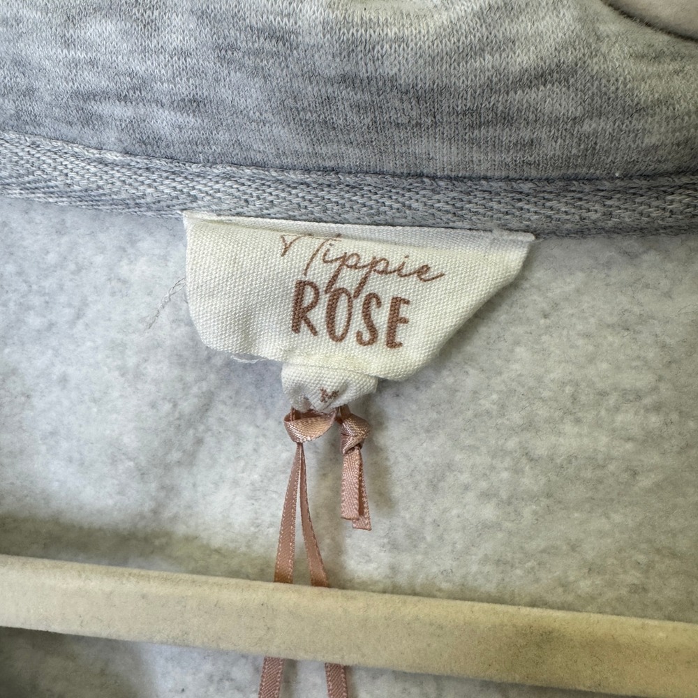 Hippie Rose Heather Gray Quarter Snap Mock Neck Sweatshirt Medium Athleisure - Picture 9 of 14